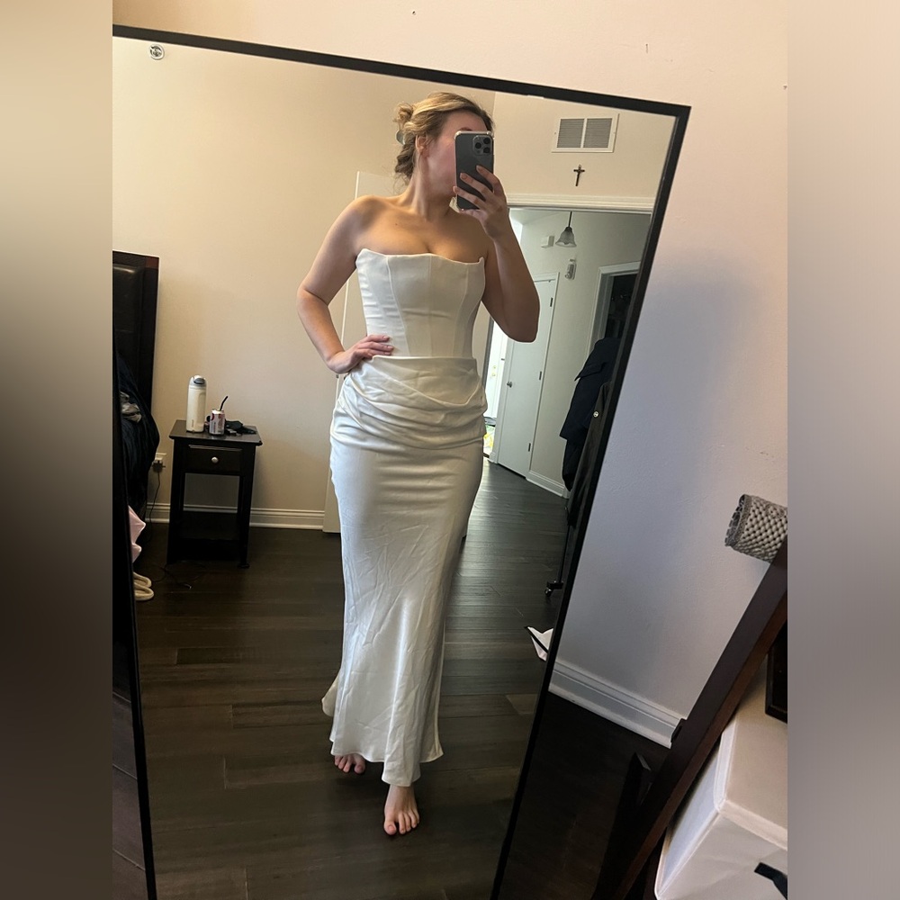 House of CB White Maxi Dress - Picture 8 of 8